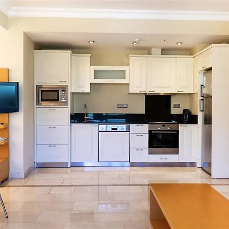 Goldcity Main Building 2 Bedrooms With Free Aquapark Appartement
