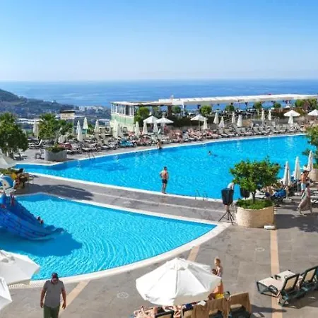 Goldcity Main Building 2 Bedrooms With Free Aquapark ألانيا