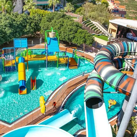 Goldcity Main Building 2 Bedrooms With Free Aquapark ألانيا